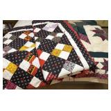 2 Comforter Quilts