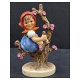 Hummel figurine, Apple Tree girl.