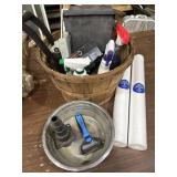Bushel basket w/contents