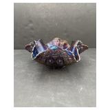Carnival glass bowl, ruffled edges, outer design