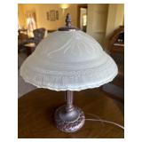Frosted glass table lamp