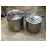 2 Stock Pots