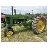 JD B Tractor