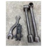 Lug Wrenches, Economy Chief S Curve Wrench & m