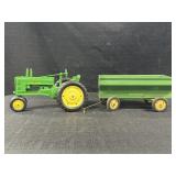 JD Tractor & Flare Box Wagon