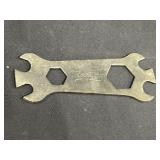 Vtg Maytag multipurpose tool wrench