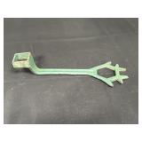 Buggy wrench, 9in