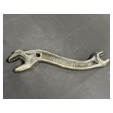 Deere & Co M123 S curved double open end wrench