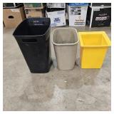 (3) Plastic Trash Cans/ Containers