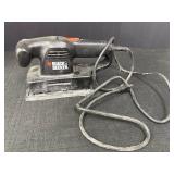 Black & Decker Finishing Sander 7448, untested