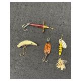 4 vtg fishing lures, 1.5-2in