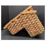 Wicker stair-step basket w/ handles