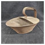 VTG Metal Grain Scoop/ Farmhouse Decor