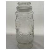 1980 Planters Mr. Peanut glass jar w/ a lid