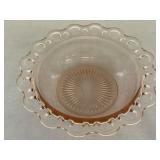 Pink depression glass serving bowl w/ lace edge