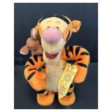 1999 Mattel Disney Tigger & Roo 'Bounce & Sing