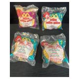 1998-99 McDonaldï¿½s Happy Meal toy (2) Winnie the