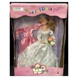 Rousha Musical dolls w/ bride doll in a white