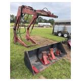 IH 2355 Quick mount Loader