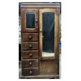 Chifferobe Dresser