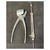 York Nut Sheller 'Texan' tool & spring weight