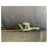 Black & Decker 16in Hedge Trimmer