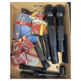 Flashlights & lightbulbs