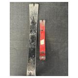 (2) Pry Bars 7.5 & 13in long