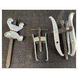 Variety of gear pullers