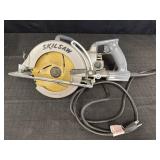 Skilsaw HD77 7-1/4in worm drive saw