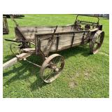 New Idea No. 22 Manure Spreader