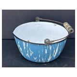 8.5" Blue & White Enamelware Pot w/ handle