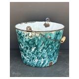 11.5" Chrysolite green swirl enamelware bucket