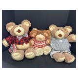 3 Xavier Robertï¿½s Furskins bears