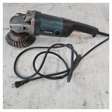 Makita Heavy Duty 9-in Corded Angle Grinder