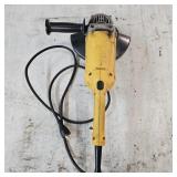 Dewalt 9in (230mm) Angle Grinder