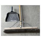 Push broom w/wooden handle & metal dust pan,
