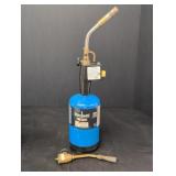 BernzOMatic Fat Boy propane tank w/ 2 Torches