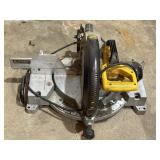 DeWalt DW705 12in Compound Miter Saw
