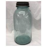 Aqua blue Ball Perfect Mason 1/2gal jar w/zinc lid