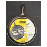 10.5" Seasoned Cast Iron Round Griddle
