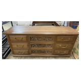 Bassett 9 Drawer Dresser
