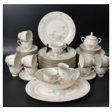 Noritake Ivory China 'Cervantes' Dinnerware