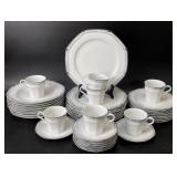 Studio Nova 'Synthesis' Dinnerware - Service for 7