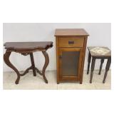 Wooden Tables & Cabinet