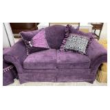 Traditional Upholstered Loveseat