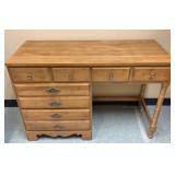 Early American Colonial Style Writing Desk