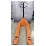 Franklin 2.5 Ton Pallet Jack w/ 3 Pallets