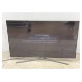 Samsung 48' Smart TV w/ Stand