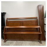 Pennsylvania House King Size Solid Oak Sleigh Bed